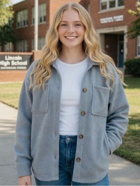American Eagle Gray/Blue Sherpa Shacket with Corduroy Pockets & Collar Sz. Small